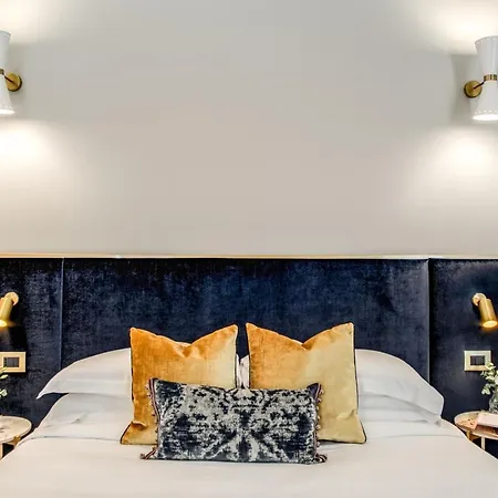 Tree Charme Augusto Boutique 3* Rom