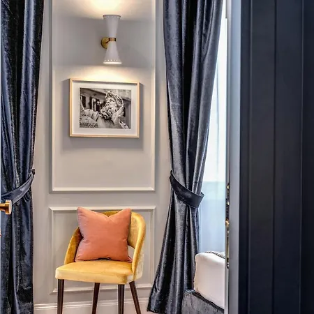 Tree Charme Augusto Boutique 3* Rom