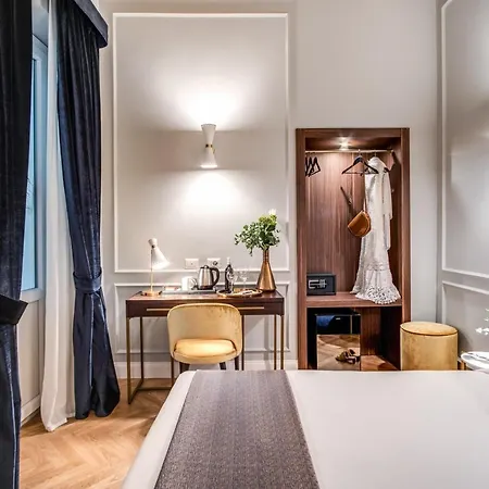 Tree Charme Augusto Boutique