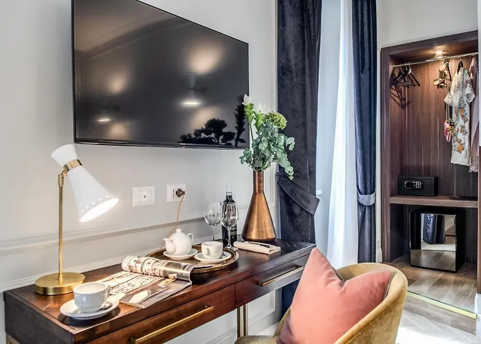 Tree Charme Augusto Boutique Hotel Rome