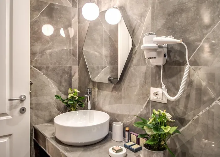 Tree Charme Augusto Boutique Rome